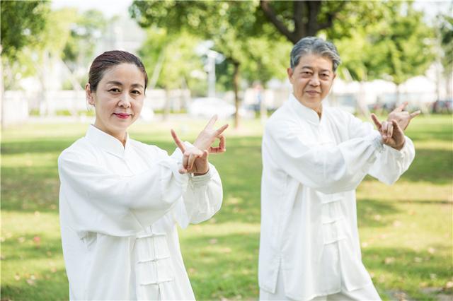 远离心血管疾病!快来get纽瑞优乳铁蛋白营养粉终极秘诀